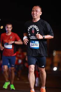 BIB: 
                            <button type="button" onclick="openModal(23802240)" class="btn btn-primary btn-sm float-right btn-popup" data-toggle="modal" data-target=".modal-high-quality">
                        <i class="fas fa-shopping-cart"></i> Add to Cart
                    </button>
                                            <button type="button" onclick="isThisMe(23802240, true)" class="btn btn-success btn-sm float-right btn-popup btn-isme hidden" data-toggle="tooltip" data-placement="bottom" title="นี่คือรูปของคุณใช่ไหม คลิกที่นี่เพื่อเอาเข้าอัลบั้ม">
                        <i class="fas fa-plus"></i> Add to album
                    </button>
                    <button type="button" onclick="isThisMe(23802240, false)" class="btn btn-warning btn-sm float-right btn-popup btn-isnotme hidden">
                        <i class="fas fa-ban"></i> Remove from album
                    </button>